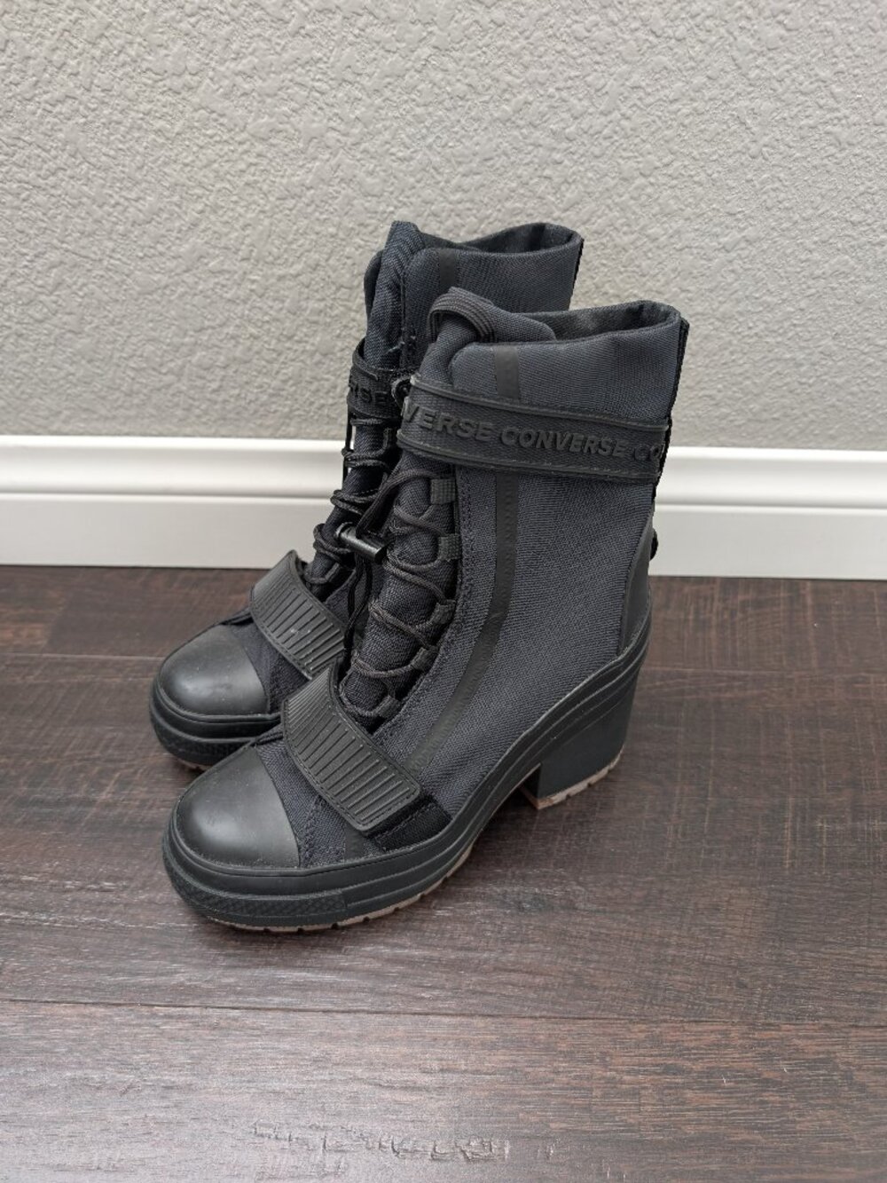 Converse Chuck Taylor All Star GR82 Extra-High Platform Combat Boots